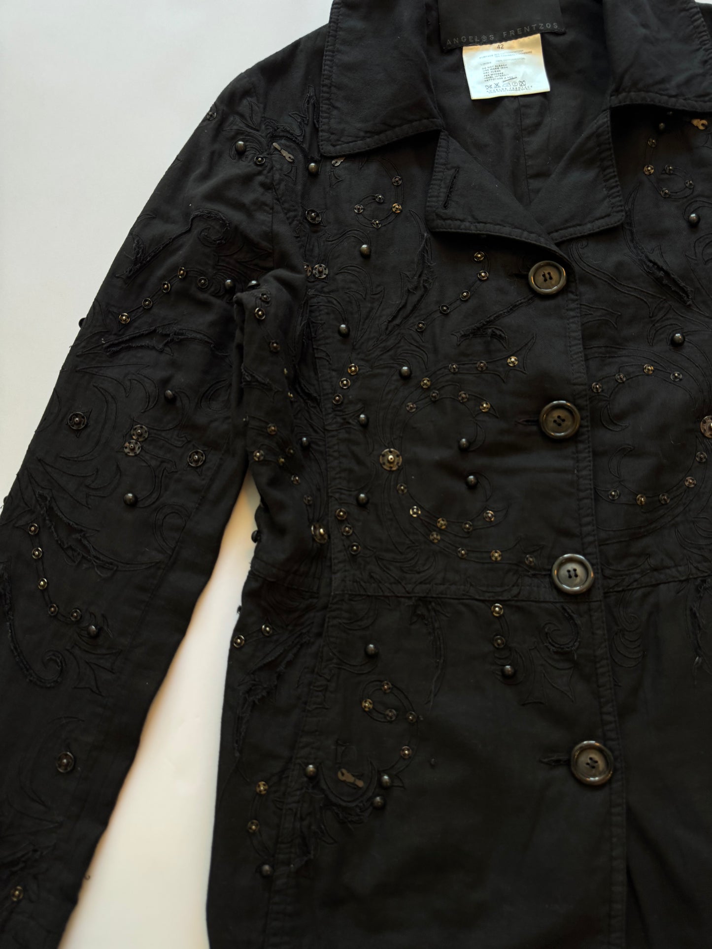 Decorated Buttoned Jacket