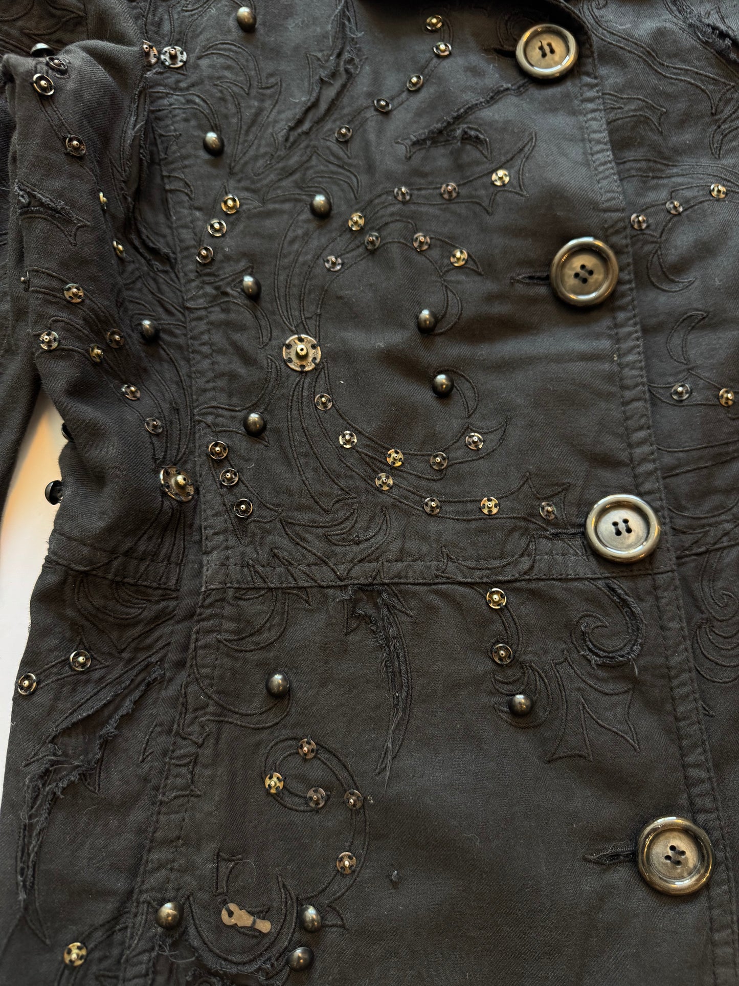 Decorated Buttoned Jacket