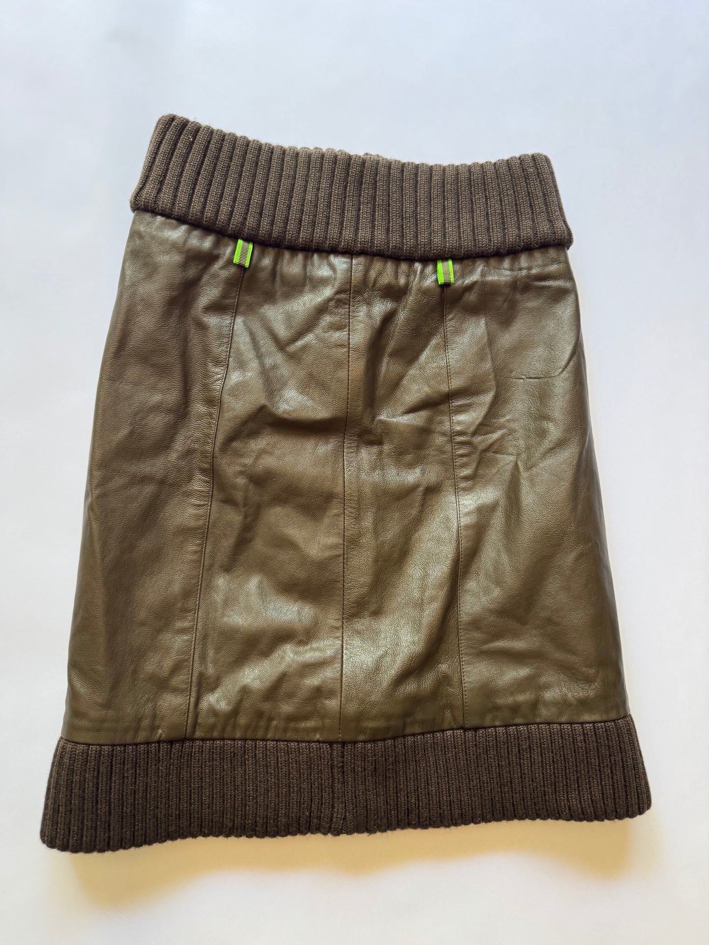Miu Miu 1999 Brown Leather Skirt. IT 40.