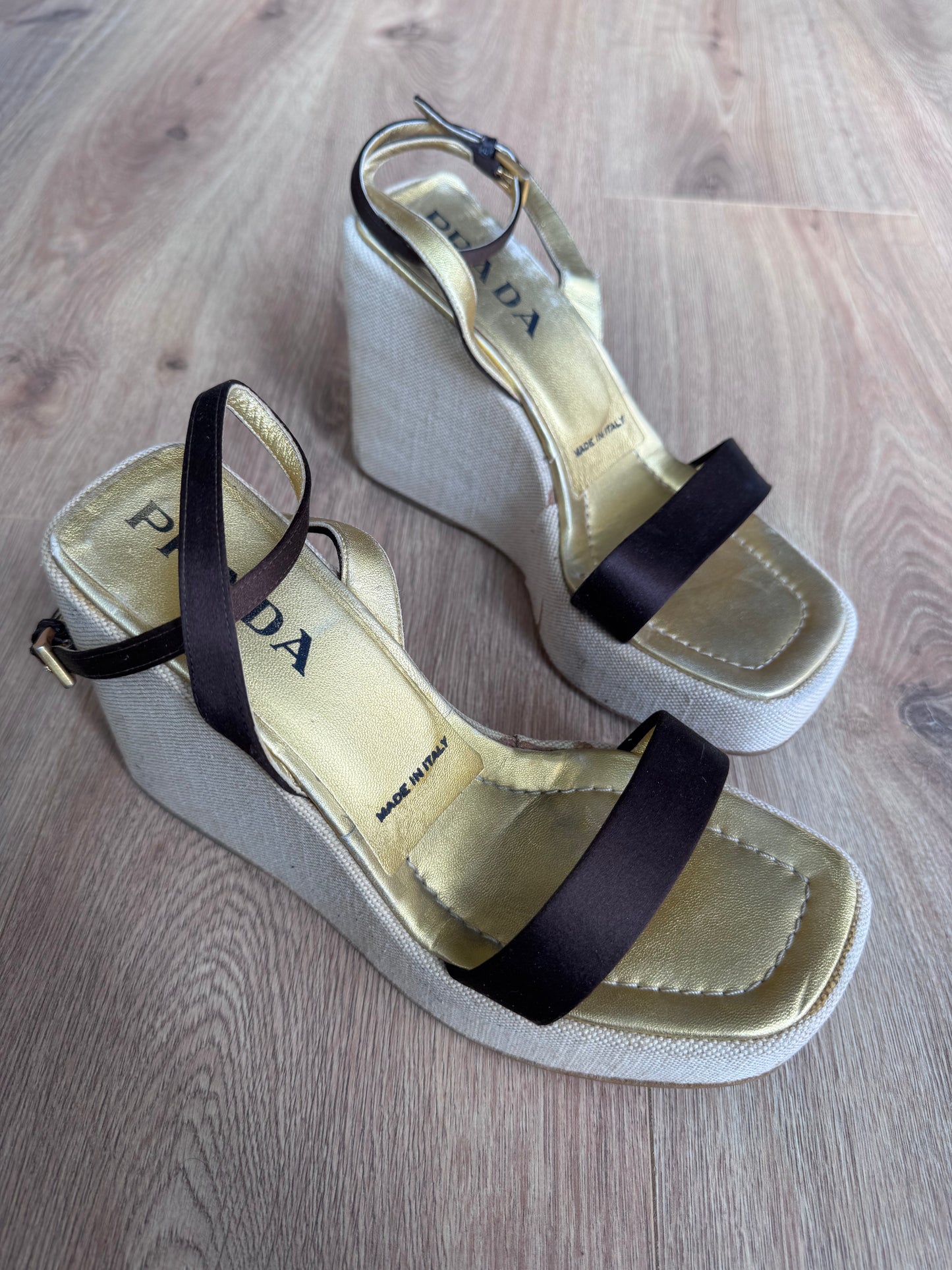 Prada 1996 Sandals with Silk and Canvas (37)