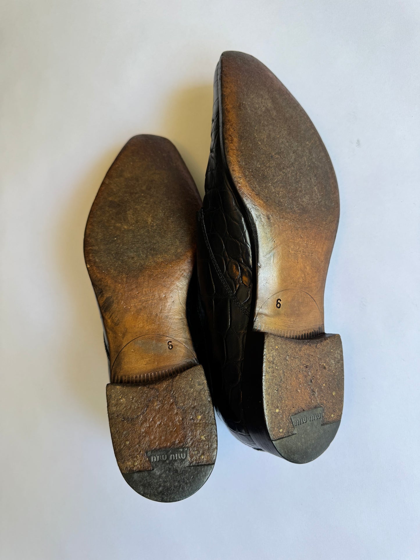 Miu Miu 90s Dress Shoes. Size 6 Mens